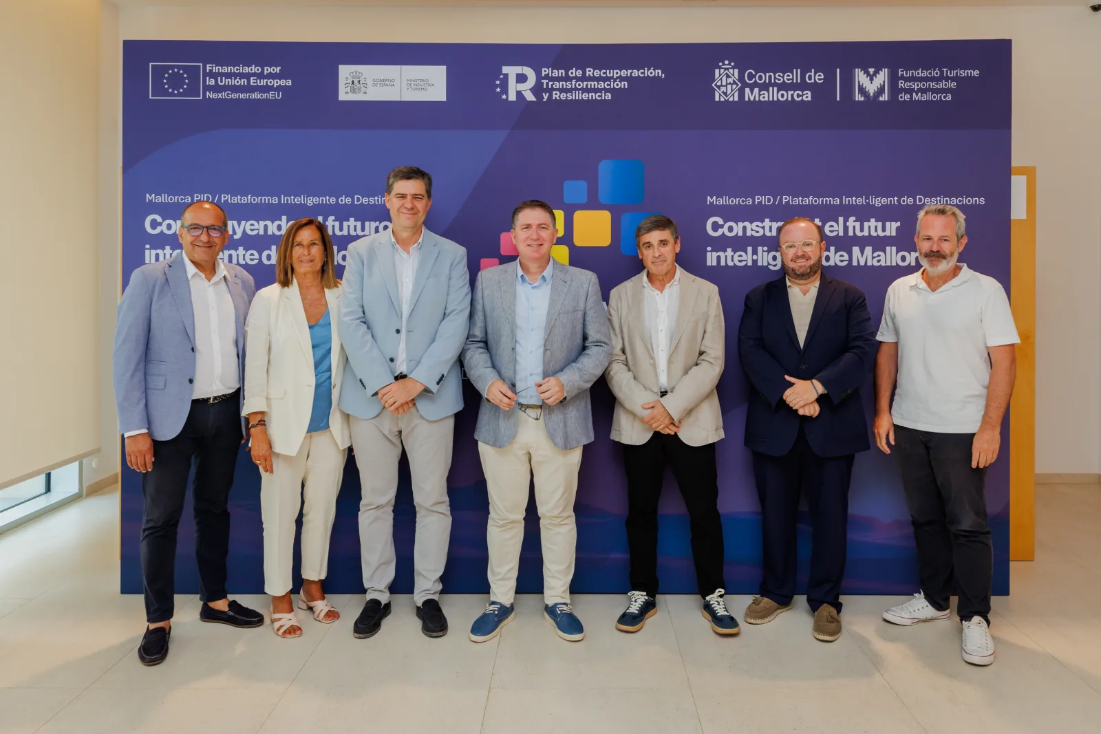 Autoridades participantes en la Jornada de Lanzamiento de Mallorca PID